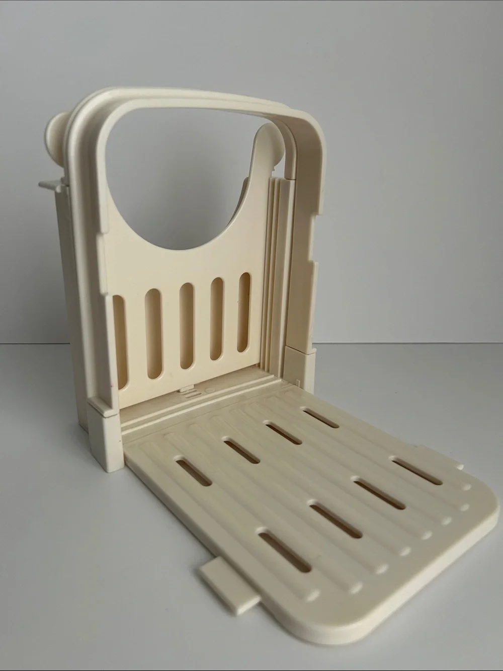 Cream Adjustable Plastic Bread Slicer Four width  - Home Organizer